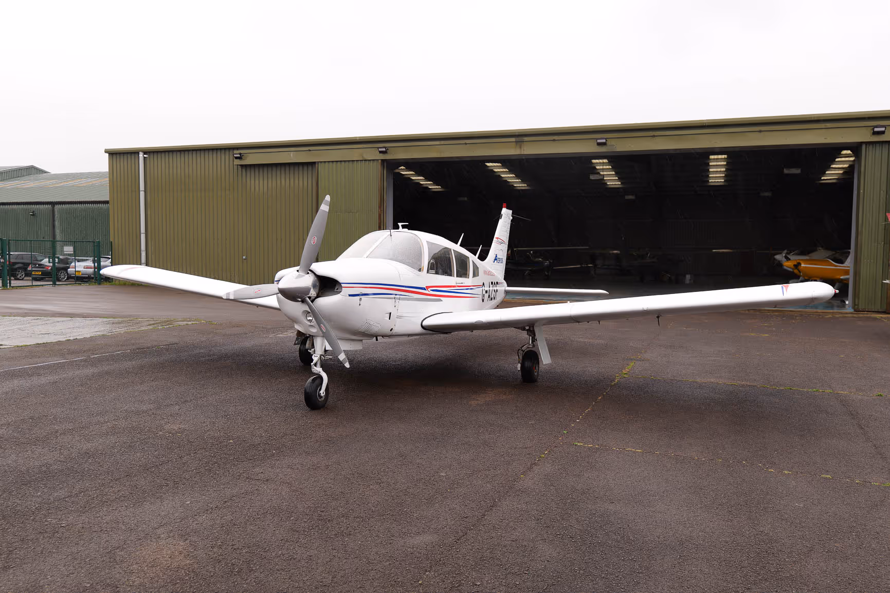 Piper PA28R-200 Arrow II G-AZSF