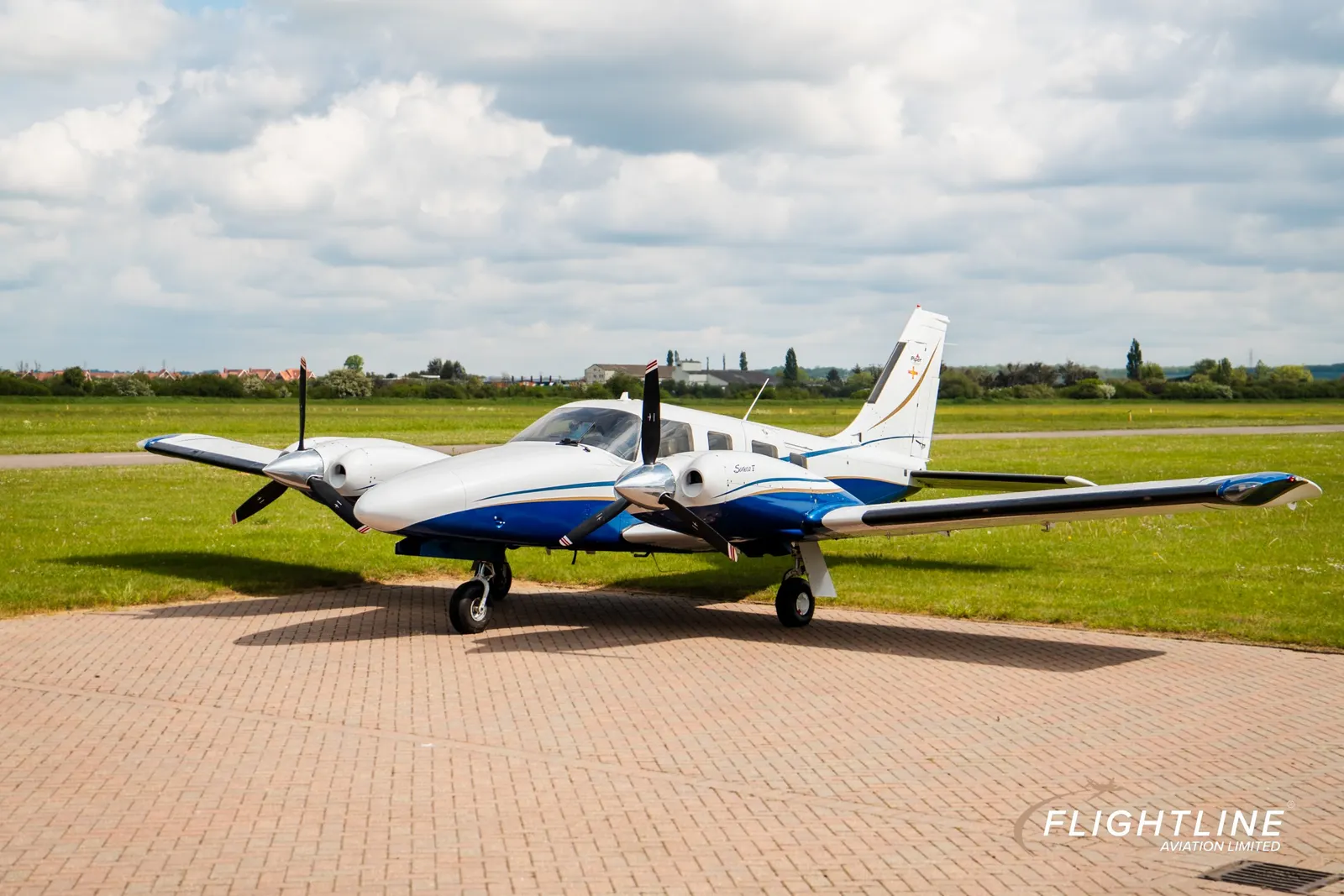 2001 Piper Seneca V